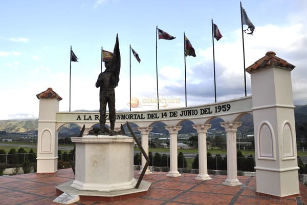 Monumento Héroes de 14 Junio