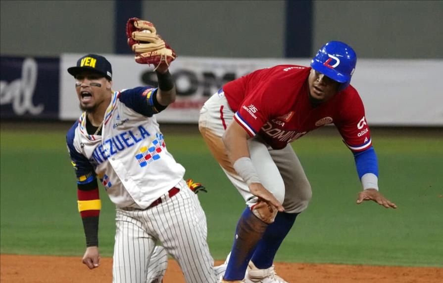Equipo dominicano en Caracas, Venezuela.