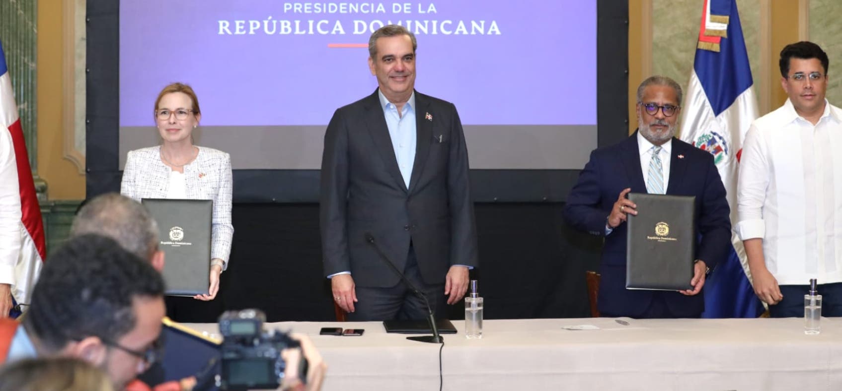 Firma de Acuerdo entre República Dominicana y Canadá