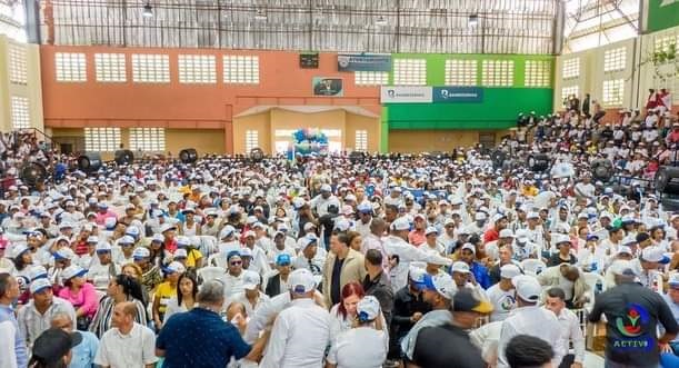 PRM se fortalece en San Pedro de Macorís con la incorporación de 5,000 miembros del PLD y FP