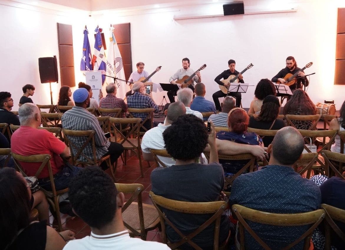 "Armonías en el Centro Cultural: Novena Edición del Festival de Guitarra Ethos 2023"