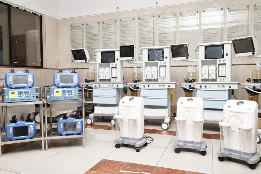 "El Servicio Nacional de Salud está llevando a cabo una transformación significativa en la Red Pública de Salud, renovando hospitales y Centros de Atención Primaria para brindar servicios médicos de calidad."