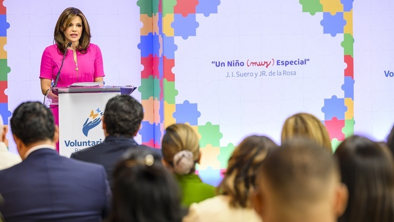 "Voluntariado Banreservas Celebra la Diversidad con el Lanzamiento de 'Un niño muy especial'"