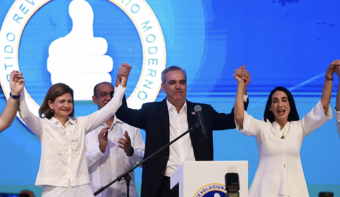 Luis Abinader logra reelección histórica en el Partido Revolucionario Moderno (PRM) sellando el triunfo de manera histórica en la política dominicana