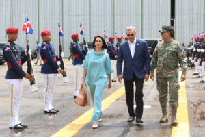 Presidente Abinader viaja a Panamá para la toma de posesión de José Raúl Mulino