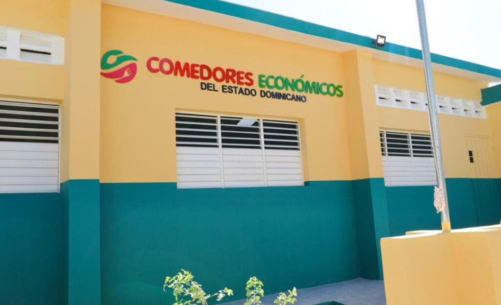 Director desmiente carta en circulación que se están cobrado la comida en los comedores