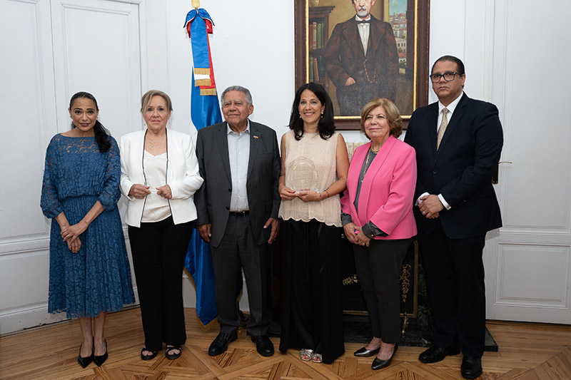 Embajada de RD en España anuncia ganadores Premios Padre Billini 2024