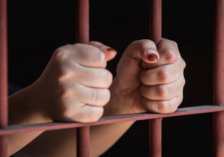 Prisión para hermanas acusadas de intento de asesinato en el Palacio de Justicia