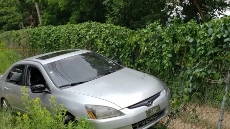 Motorizados matan a tiros a joven e hieren a su pareja mientras se desplazaban en un carro en Mao