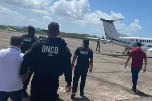 RD extradita dos dominicanos a EE.UU. acusados de narcotráfico y asesinato.