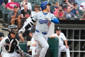 Shohei Ohtani empata récord de Dodgers con 9 juegos seguidos remolcando carrera