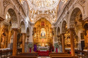 ¿Cuáles filtros existen en las iglesias para escoger a sus autoridades?