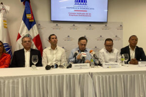 1,229 Megavatios de electricidad salieron del Sistema tras el paso del Huracán Beryl