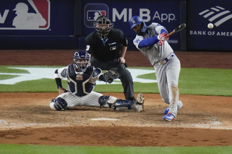 Teoscar Hernández completa la lista de participantes en el derby de cuadrangulares