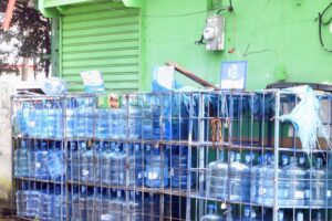Regulación de la venta de agua embotellada en República Dominicana