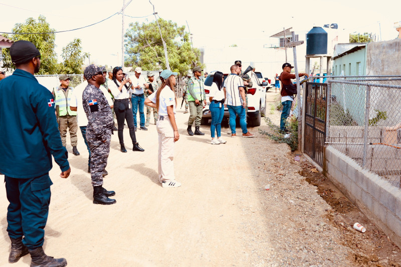Medio Ambiente notifica a ocupantes de Las Dunas que serán desalojados