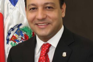 Abel Martínez solicita prueba de paternidad tras denuncia