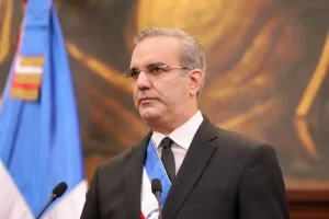 Cambios en ministerios durante el gobierno de Abinader