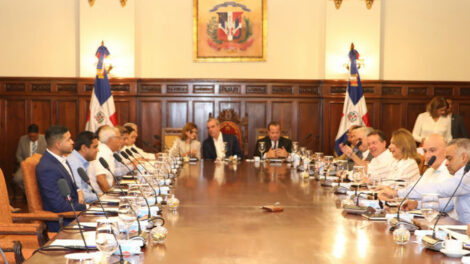 Abinader, Raquel Peña y otros funcionarios tienen hasta el 16 de este mes para declaraciones juradas