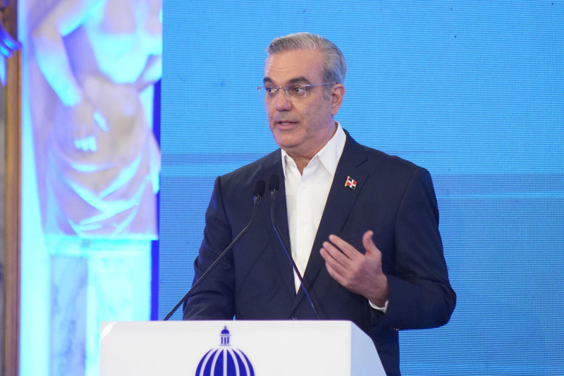 Abinader responde a Diosdado