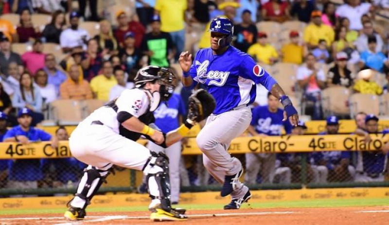 Serie de Titanes: Licey y Águilas en Nueva York