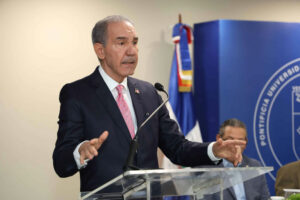 García Fermín evita comentar sobre posible fusión del Mescyt y Minerd para preservar el proceso