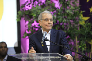 Danilo Medina se postula nuevamente como presidente del PLD