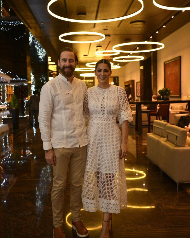 Laura Pérez y Carlos de la Mota enfrentan la pérdida de su bebé