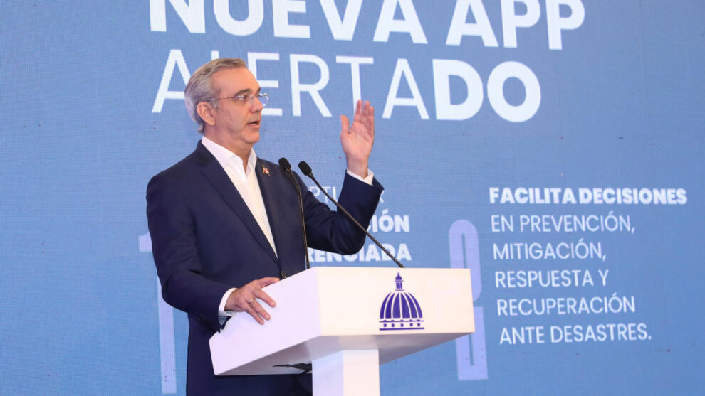 PRESIDENTE ABINADER PRESENTA PLAN DE PREVENCIÓN Y ACCIÓN FRENTE A FENÓMENOS ATMOSFÉRICOS QUE AFECTEN A REPÚBLICA DOMINICANA