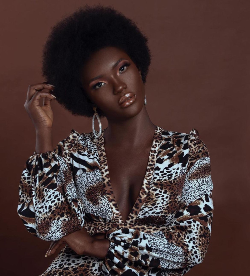 Cassandre Jacques renuncia a Miss Mundo Dominicana 2024 debido a controversia por su origen haitiano