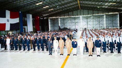 DIRECTOR GENERAL PN ASISTE A MISA POR EL 77.º ANIVERSARIO DE LA FUERZA AÉREA DE REPÚBLICA DOMINICANA