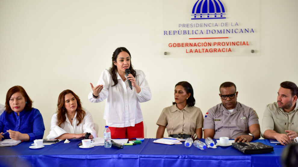 INTERIOR Y POLICÍA INSTALA MESA LOCAL DE SEGURIDAD CIUDADANA EN HIGÜEY