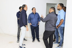 DIRECTOR DEL SNS SUPERVISA AVANCES EN REMOZAMIENTO Y CONSTRUCCIÓN DE HOSPITALES EN BANÍ Y AZUA