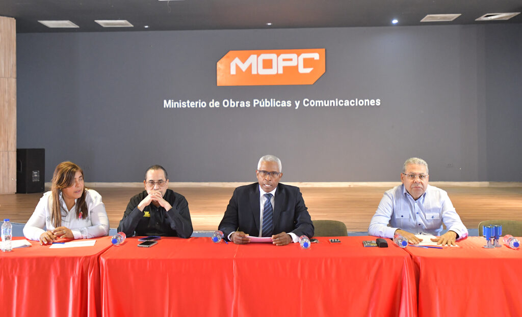 Obras Públicas realiza licitación para adquirir artículos de oficinas a usar en estaciones de peaje