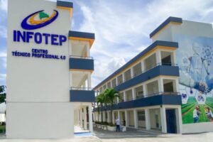 Líderes políticos, sindicales y empresariales aplauden a Infotep por su contribución al futuro laboral del país