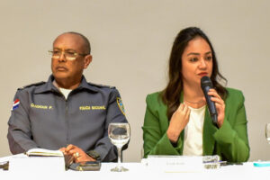 Interior y Policía buscan apoyo de gobiernos locales para reforzar seguridad ciudadana en municipios