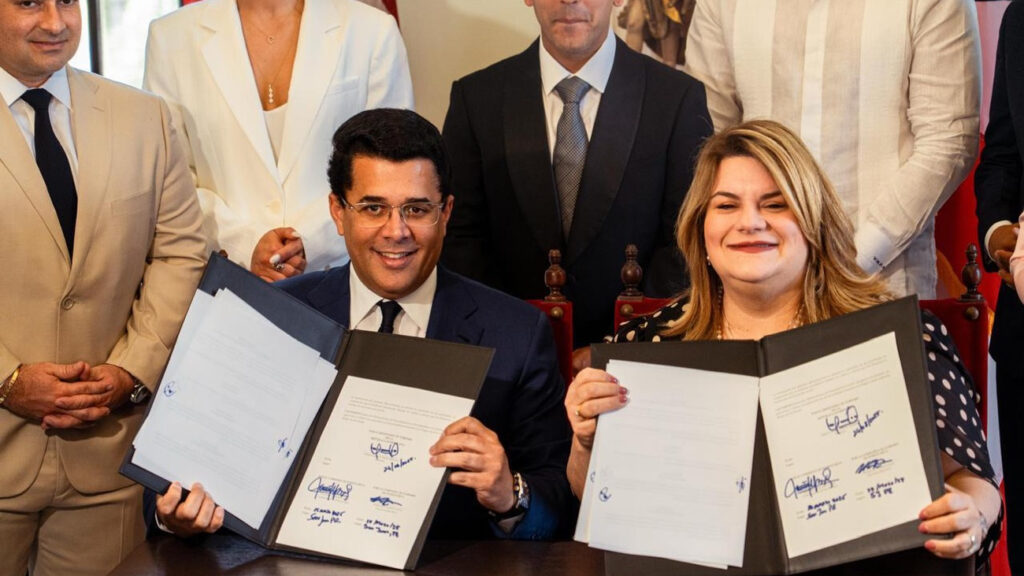 PR Y RD FIRMAN ACUERDO EN FAVOR DEL CARIBE COMO DESTINO